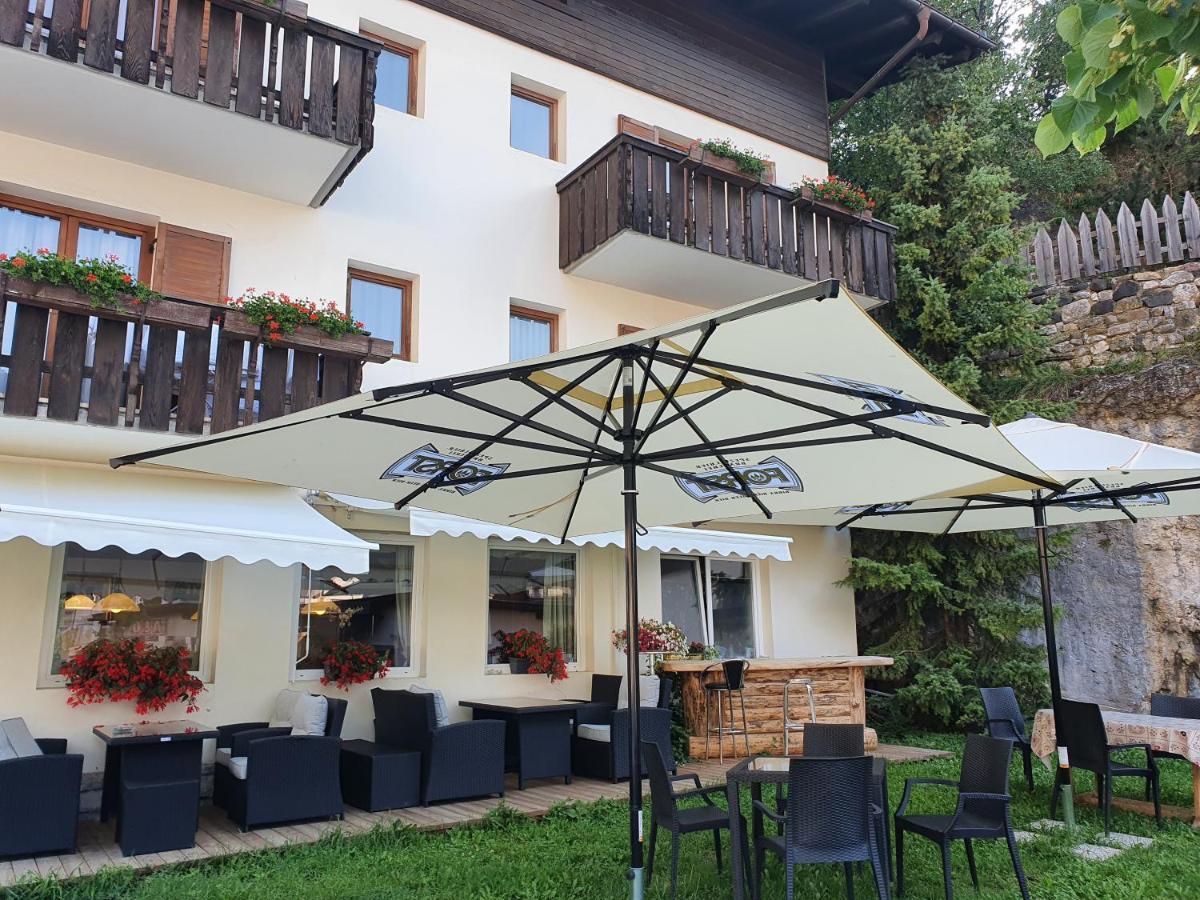 Albergo Bar Ristorante Dolomia Badia  Exterior photo